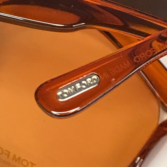 💯 - New Authentic Tom Ford Brown Oversized Ladies Sunglasses FT0903 48E 68. - Picture 12 of 14